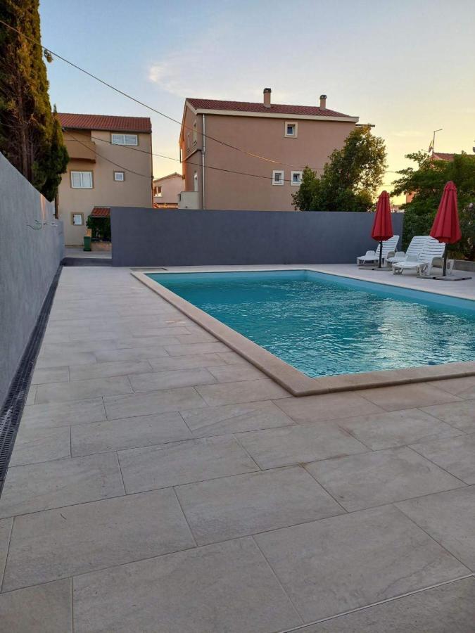 Apartments Star With Pool Biograd Na Moru Extérieur photo