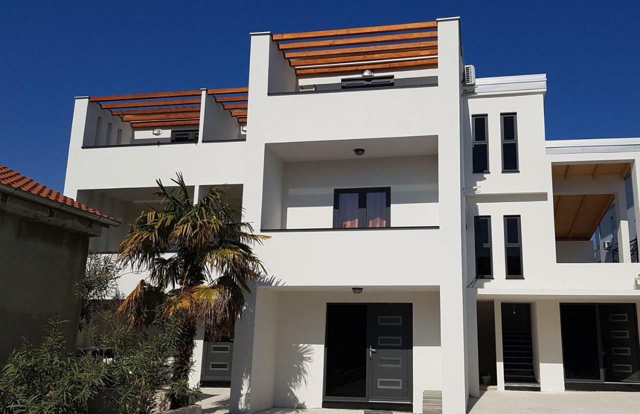 Apartments Star With Pool Biograd Na Moru Extérieur photo