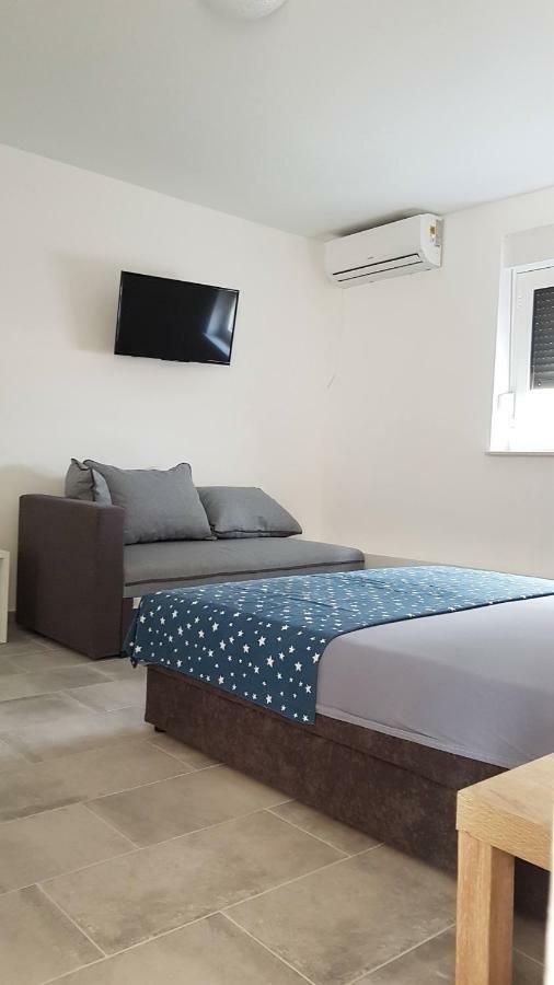 Apartments Star With Pool Biograd Na Moru Extérieur photo