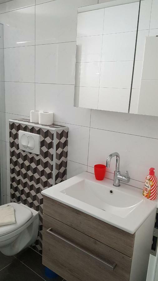 Apartments Star With Pool Biograd Na Moru Extérieur photo