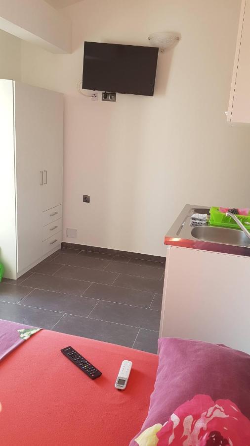 Apartments Star With Pool Biograd Na Moru Extérieur photo